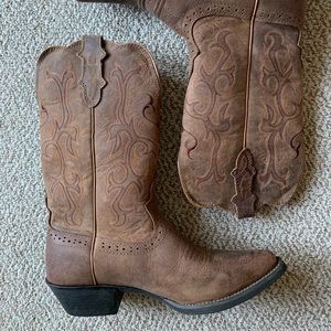 Justin Boots - Women’s Size 9, Width B (medium)